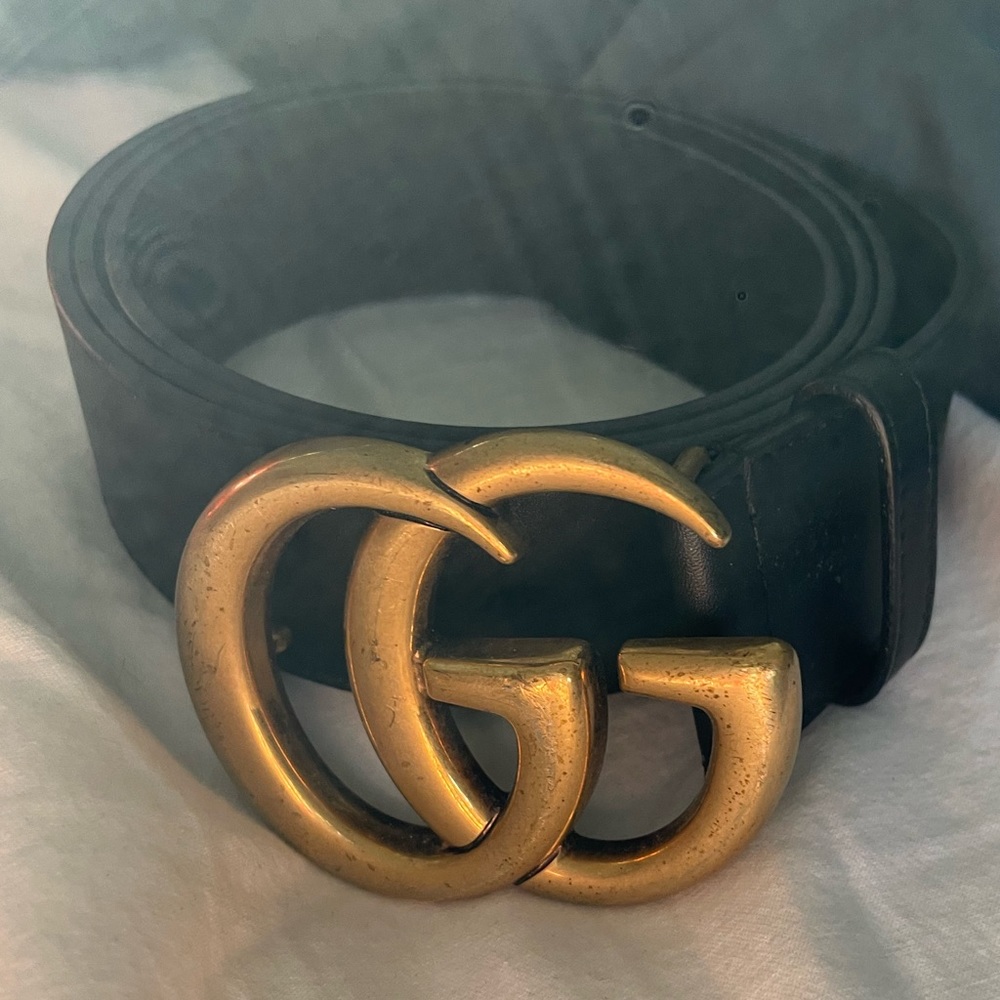 Authentic Gucci Belt - 49 inches/125CM with large gold Gucci emblem